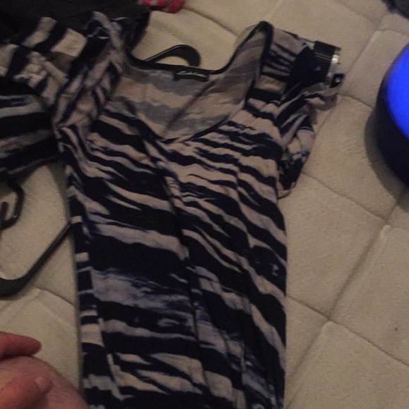 Dress - Picture 1 of 1